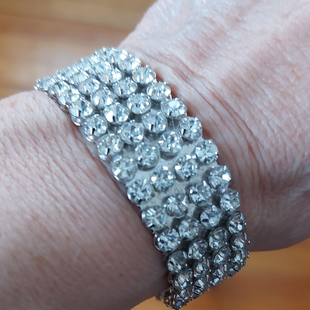 🌸5/$25 Rhinestone Flex Cuff Bracelet Bling